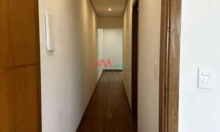 Apartamento na Mooca, SP: 2 Suítes, 2 Banheiros por R$ 450.000