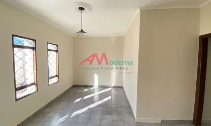 Casa Térrea em Vila Brasil - 3 Dormitórios por R$390.000