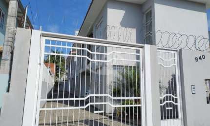 Casa em condomínio fechado com 2 quartos à venda na Rua Coronel Vicente, 940, Centro, Canoas por R$ 320.000
