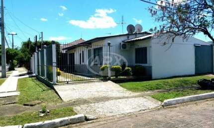 Casa com 3 quartos à venda na Rua das Araucárias, 597, Harmonia, Canoas, 100 m2 por R$ 400.000