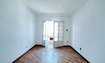 Apartamento com 2 quartos à venda na Rua Frei Orlando, 133, Centro, Canoas por R$ 200.000