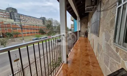 Casa com 3 quartos à venda na Farroupilha, 8001, 8060, São José, Canoas por R$ 780.000