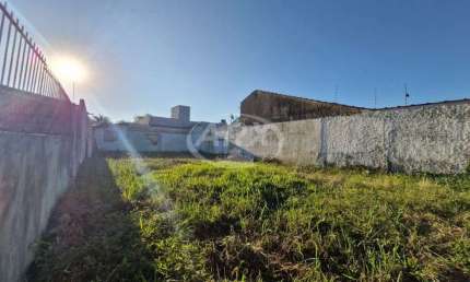 Terreno à venda na Rua Gomes Freire de Andrade, 983, Niterói, Canoas por R$ 240.000