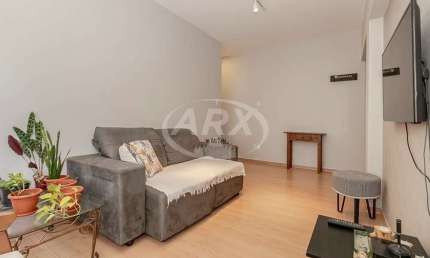 Apartamento com 3 quartos à venda na Rua Mariante, 722, Rio Branco, Porto Alegre por R$ 440.000
