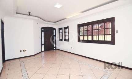 Casa com 4 quartos à venda na Rua Diana Terra, 385, Marechal Rondon, Canoas por R$ 690.000