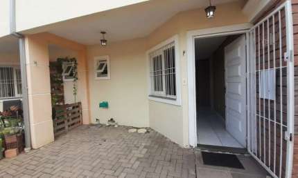 Casa em condomínio fechado com 2 quartos à venda na Rua Gomes Freire de Andrade, 616, Nossa Senhora das Graças, Canoas por R$ 280.000
