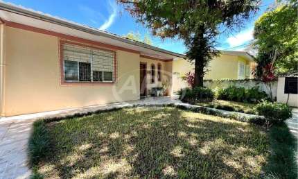 Casa com 5 quartos à venda na Rua Xingu, 958, Igara, Canoas por R$ 599.000