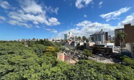 Sala comercial à venda na Avenida José Bonifácio, 741, Farroupilha, Porto Alegre por R$ 190.000