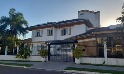 Casa com 3 quartos à venda na Rua Suíça, 270, Marechal Rondon, Canoas por R$ 1.650.000