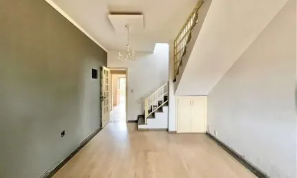 Casa com 2 quartos à venda na Rua Expedicionário, 293, Nossa Senhora das Graças, Canoas por R$ 600.000