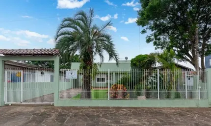 Casa com 3 quartos à venda na Rua Santa Cruz, 1375, Niterói, Canoas por R$ 1.060.000