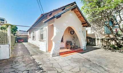 Casa com 3 quartos à venda na Rua Atanásio Belmonte, 569, Boa Vista, Porto Alegre por R$ 535.000