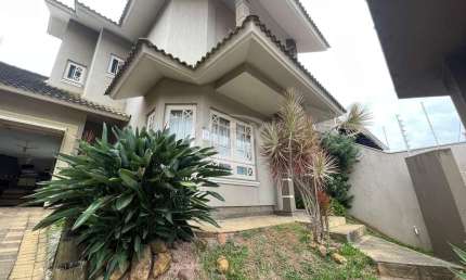 Casa com 3 quartos à venda na Avenida Doutor Severo da Silva, 1173, Estância Velha, Canoas por R$ 990.000