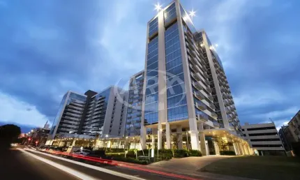 Sala comercial à venda na avenida assis brasil, 2827, cristo redentor, porto alegre por r$ 307.069