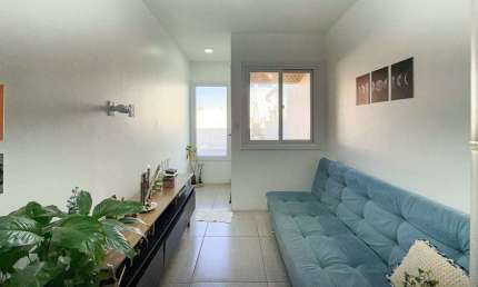 Casa com 2 quartos à venda na Professora Marlene Maria de Souza, 139, Olaria, Canoas por R$ 287.900