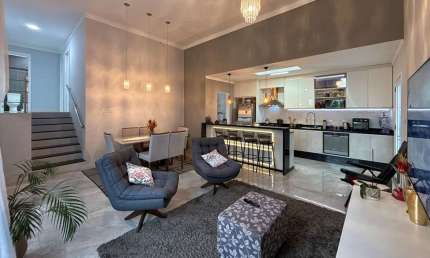 Casa com 5 quartos à venda na Avenida Dona Rosalina, 841, Igara, Canoas por R$ 1.270.000