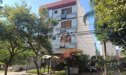 Apartamento com 2 quartos à venda na Rua Ariovaldo Pinheiro, 227, Passo da Areia, Porto Alegre por R$ 350.000