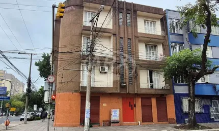 Apartamento com 3 quartos à venda na Avenida João Pessoa, 2326, Santana, Porto Alegre por R$ 228.000