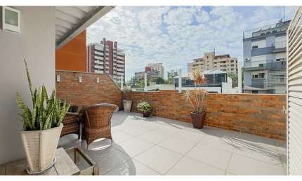 Cobertura com 3 quartos à venda na Rua Amélia Teles, 174, Petrópolis, Porto Alegre por R$ 850.000