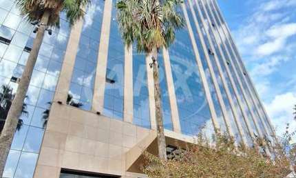 Sala comercial à venda na Avenida Borges de Medeiros, 2500, Praia de Belas, Porto Alegre por R$ 730.000