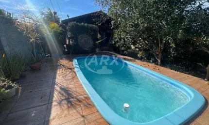 Casa com 4 quartos à venda na Rua Quaraí, 626, Niterói, Canoas por R$ 550.000