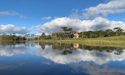 CHALÉ À VENDA, localizado na QUEIMADA GRANDE, RANCHO QUEIMADO - SC