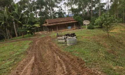 Terreno à venda no Ribeirão Grande, Leoberto Leal 