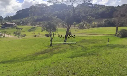 TERRENO Á VENDA no condomínio COSTA DA SERRA - RANCHO QUEIMADO