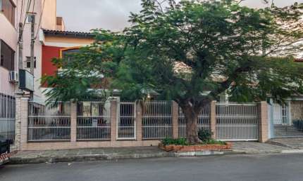 Casa com 4 quartos à venda na Rua Guarani, 457, Vila Imbui, Cachoeirinha, 285 m2 por R$ 1.028.200