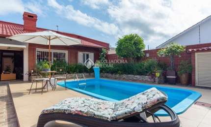 Casa com 3 quartos à venda na José de Medeiros, 49, Vila Cachoeirinha, Cachoeirinha, 207 m2 por R$ 1.230.000