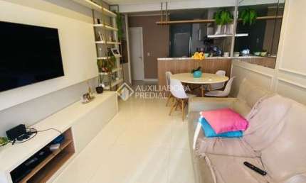 Casa em condomínio fechado com 3 quartos à venda na Avenida Vereador Clóvis Elias Prytula, 325, Central Parque, Cachoeirinha, 71 m2 por R$ 585.000