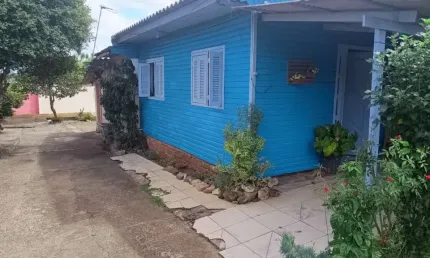 Casa com 2 quartos à venda na São João, 504, Vila Fátima, Cachoeirinha, 36 m2 por R$ 200.000