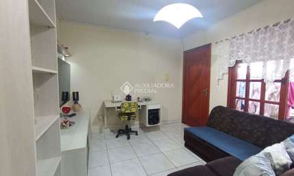Casa com 2 quartos à venda na Rua Alamo, 80, Jardim do Bosque, Cachoeirinha, 186 m2 por R$ 250.000