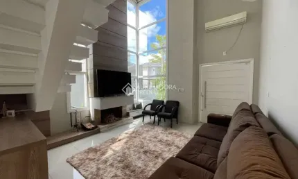 Casa com 3 quartos à venda na Rua das Magnólias, 285, Parque da Matriz, Gravataí, 214 m2 por R$ 1.399.000