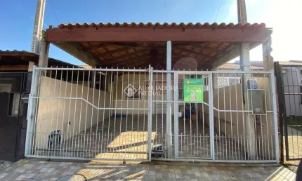 Casa com 2 quartos para alugar na Ipê Mirim, 171, Chácara das Rosas, Cachoeirinha, 55 m2 por R$ 1.400