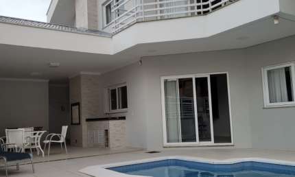 Casa com 4 quartos à venda na Praia do Quilombo, Penha 