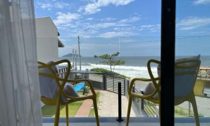 Casa com 3 quartos à venda na Praia do Quilombo, Penha 