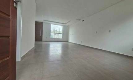 Casa comercial à venda no Meia Praia, Navegantes 