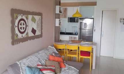 Apartamento à venda no Canasvieiras, Florianópolis  por R$ 820.000