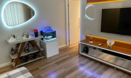 Apartamento de 2 dormitórios 90m² na ponta da praia 530mil