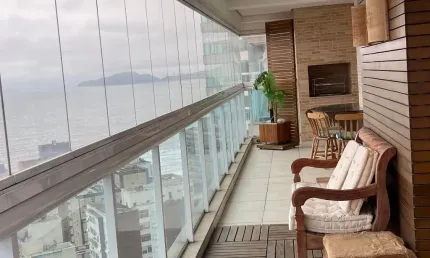 Apartamento de 4 dormitórios 204m² no Residencial Cap Ferrat  para locação