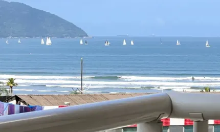 Apartamento de 3  dormitórios 100m² Vista mar na quadra da praia