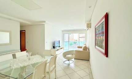 Apartamento de 3 dormitórios 110m² 2 quadras da praia na Aparecida
