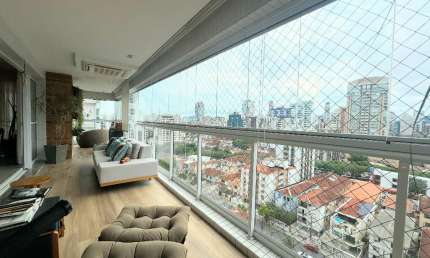 Apartamento de 3 dormitórios 171m² no Embaré com varanda é lazer completo