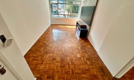 Apartamento de 2 dormitórios 92m²  na Quadra da Praia no jose menino