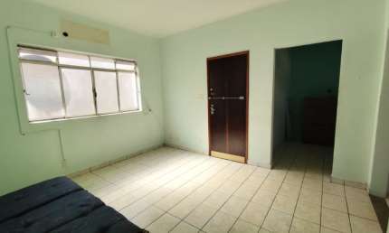 Apartamento de 2 dormitórios 67m² na Ponta da Praia 307mil