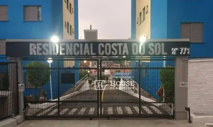 Apartamento com 2 dormitórios à venda, 53 m² por R$ 250.000,00 - Guaianazes - São Paulo/SP