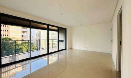 Apartamento nov o de4 suítes - Praia do Canto - Vitória/ES