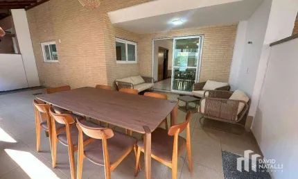 •	Casa Ampla em Condomínio Fechado com Lazer Completo – 220m²