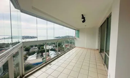 4 quartos com vista privilegiada na praia de santa helena